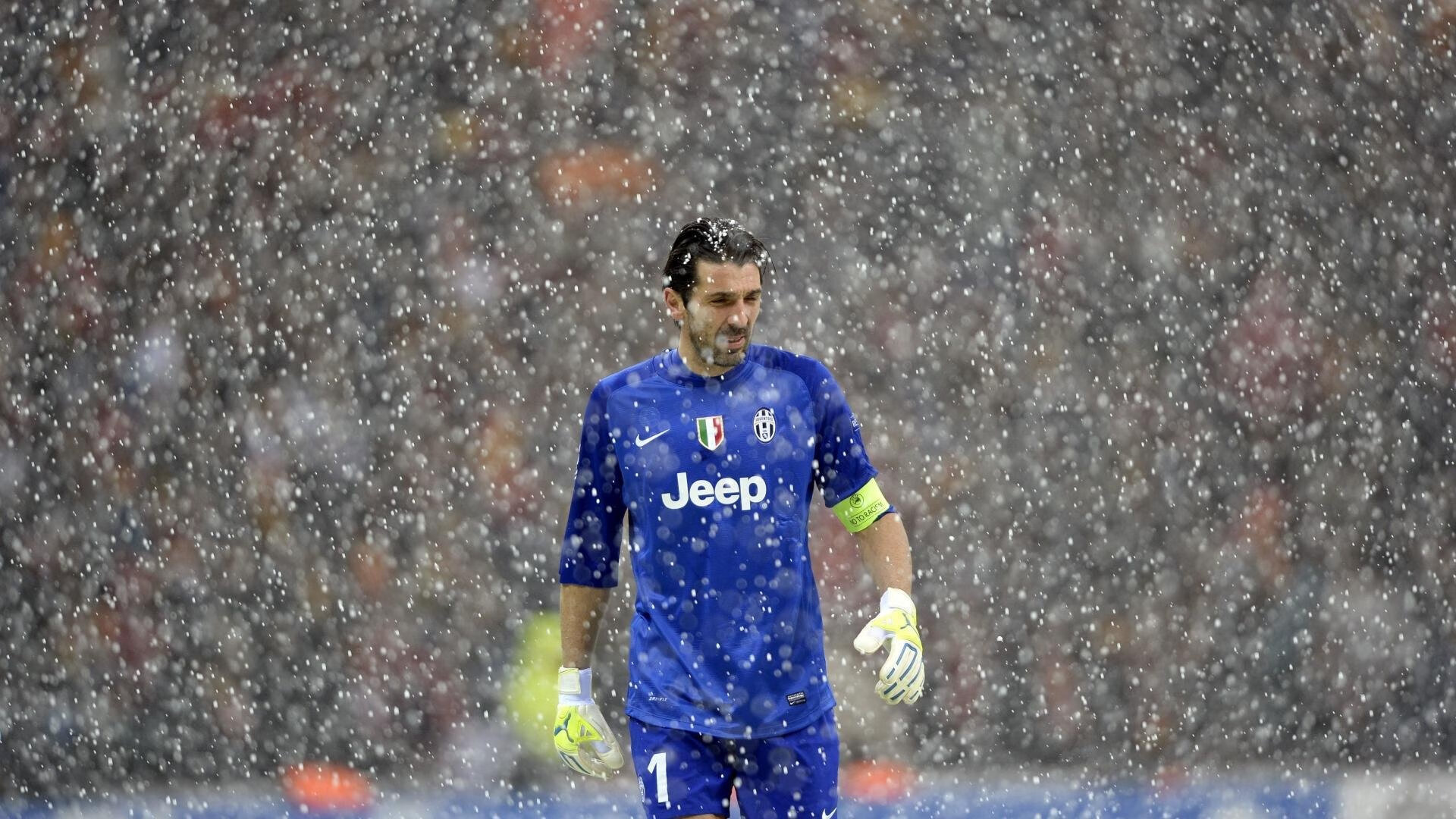 开云体育网站入口-校园足球盛会频频举办，激发青少年的运动兴趣与活力，校园足球开展